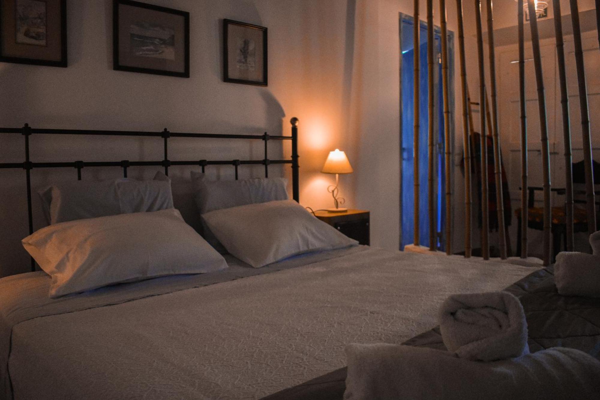 Patio Da Memoria Guest House ปัลเมลา ห้อง รูปภาพ